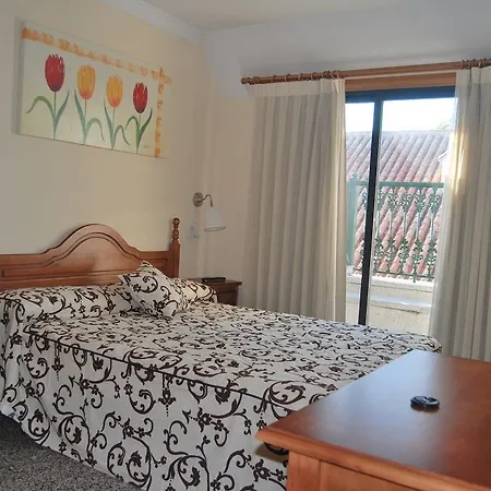 Hotell Reyesol 2*