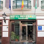 雷耶索尔酒店